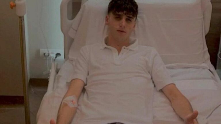 LDA aggiorna i fan sulle sue condizioni di salute