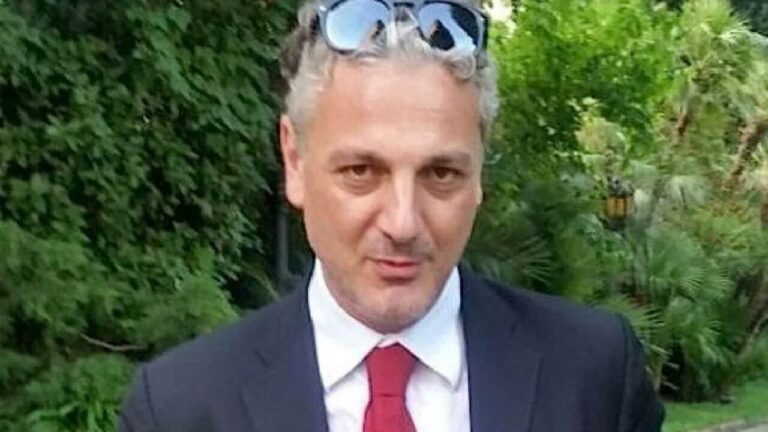 Marigliano: professore Nello La Gala ammazza la madre