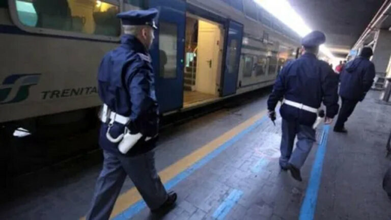 Morto sotto al treno a Riccione: è suicidio