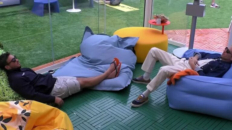 Antonino Spinalbese su Giaele: “Non sa cosa è l’amicizia”