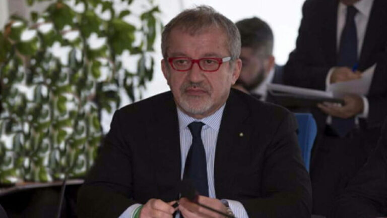 Morto Roberto Maroni, l’ex ministro e segretario della Lega