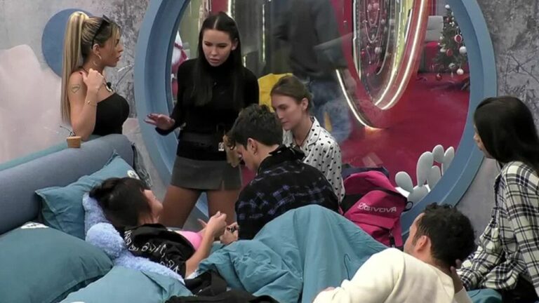 Dana Saber litiga anche con Nicole Murgia