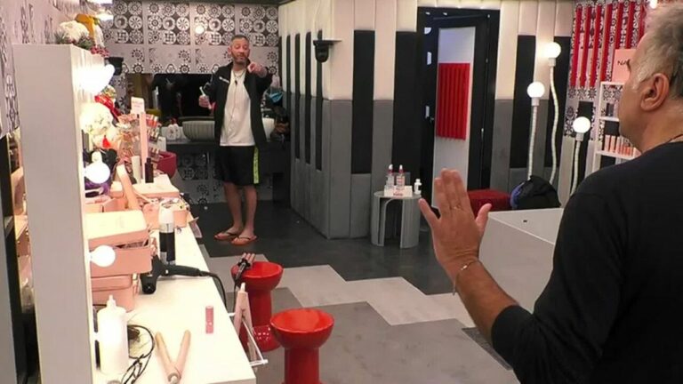 Edoardo Tavassi a Charlie: “La verità in mano ce l’hai tu”