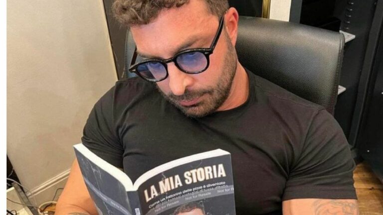 “Ho dormito per strada, ora chiudo il 2022 con 25 milioni di fatturato”: l’assurda storia dell’orologiaio Lorenzo Ruzza