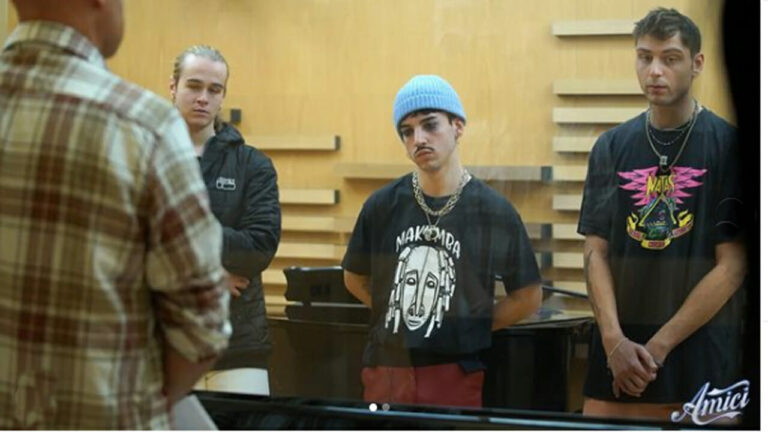 Amici 22, Rudy Zerbi: “Sono inca**ato nero…”