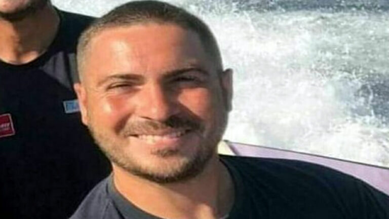 Bacoli: Pasquale Corsaro muore in mare nel catamarano