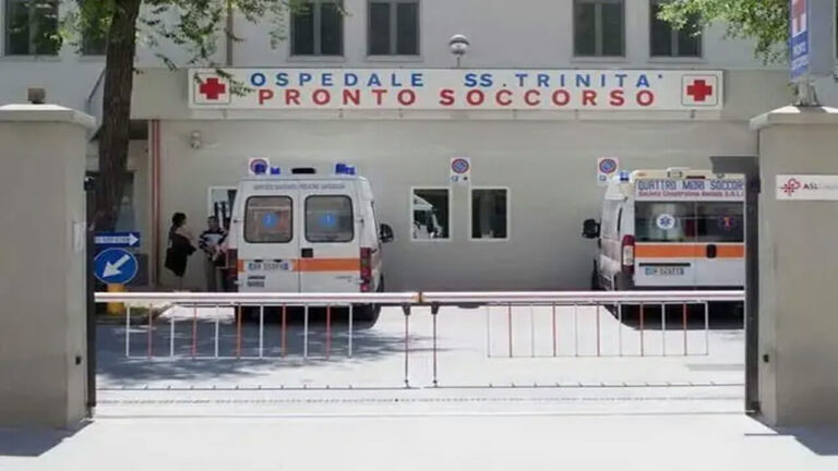 Cagliari: 57enne si suicida. Era ricoverato per Covid