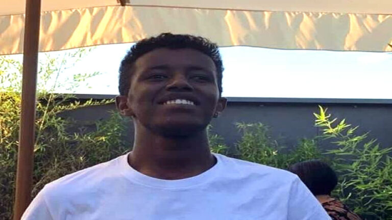 Padova: Simone Ponzoni,19 anni, muore dopo un volo di 10 metri