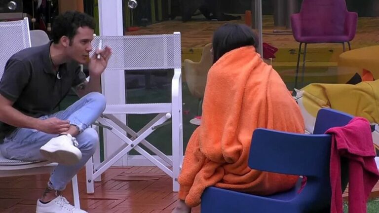 Edoardo Donnamaria scarica Antonella Fiordelisi