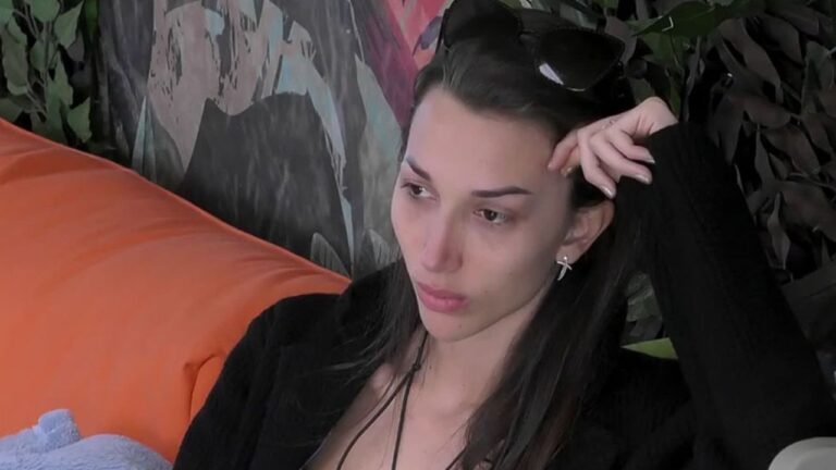 Gf Vip, Giaele prima piange per Antonino e poi pensa al marito