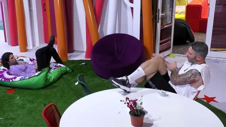 Gf Vip 7, Tavassi ad Onestini: “Riprovaci con Ivana”