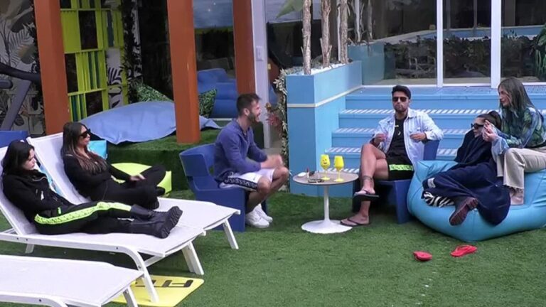 Grande Fratello Vip Antonella veleno sugli Spartani