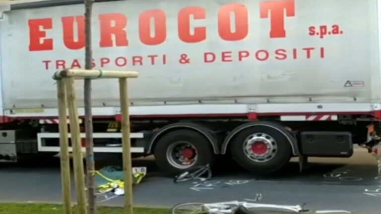 Milano: incidente stradale. Morta donna investita sul marciapiede