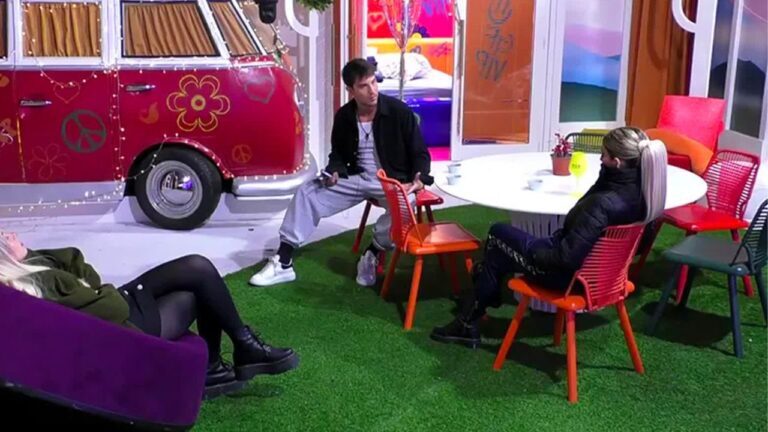 Gf Vip Oriana cerca di chiarire con Daniele