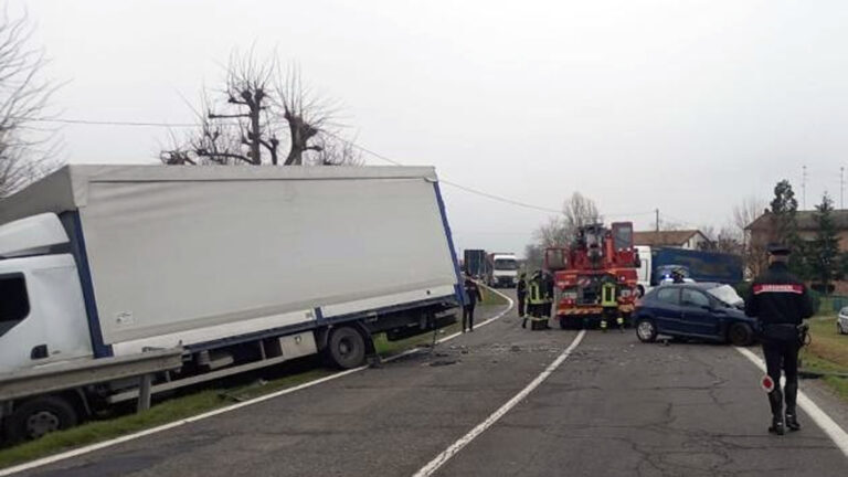 Rio Saliceto: Fabrizio Ferrari morto in frontale con un camion