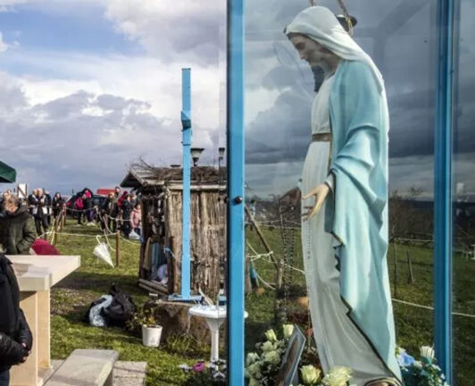 Trevignano: madonnina che piange, indaga la Chiesa