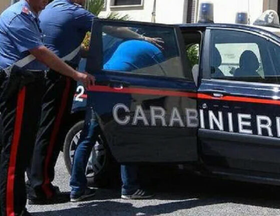 Vittoria: efferato omicidio, ammazza il coinquilino a mani nude