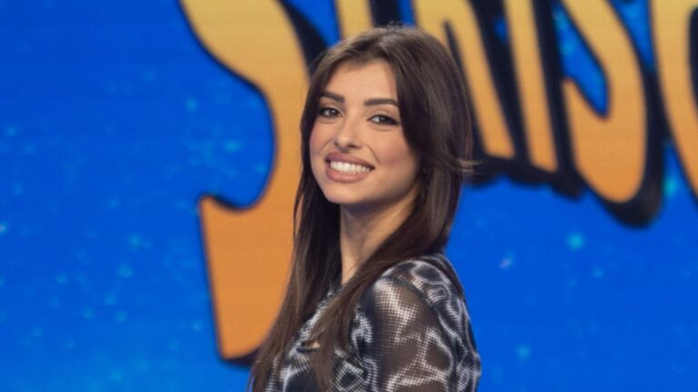 Cosmary Fasanelli sostituita a Striscia la notizia, cosa succede?