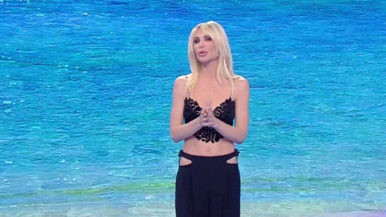 Cosa sta succedendo tra Ilary Blasi ed Enrico Papi?