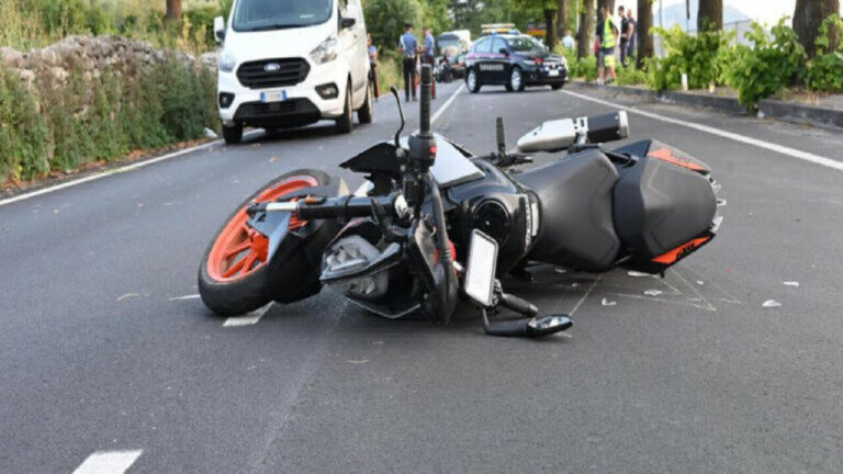 Chiesanuova: motociclista 59enne morto in incidente stradale