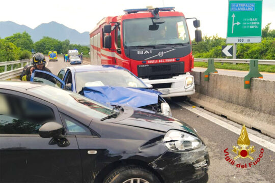 Avellino: tragico incidente stradale, muore donna 41enne. Si era sposata da una settimana