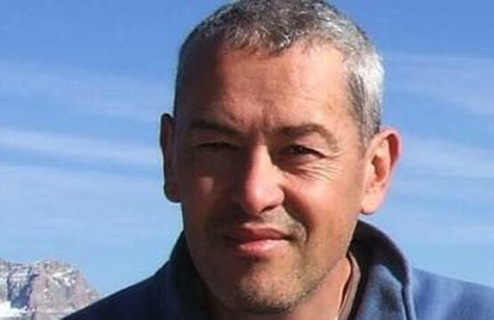 Stefano Cattelan, 59 anni, morto cadendo in arrampicata