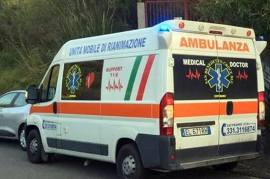 Cosentino: Teresa Lopez, 52 anni, sbanda, finisce fuori strada e muore