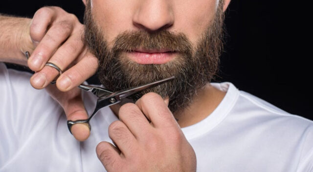 Merate: moglie accoltella il marito. Non voleva si tagliasse la barba