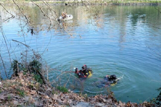 Varese: 57enne morto annegato nelle acque del lago