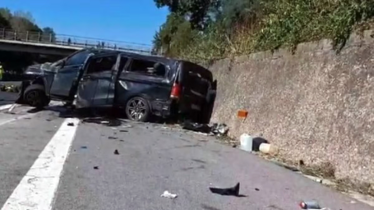 Autostrada A1: 2 morti e 2 feriti gravi in incidente all’altezza di Firenze