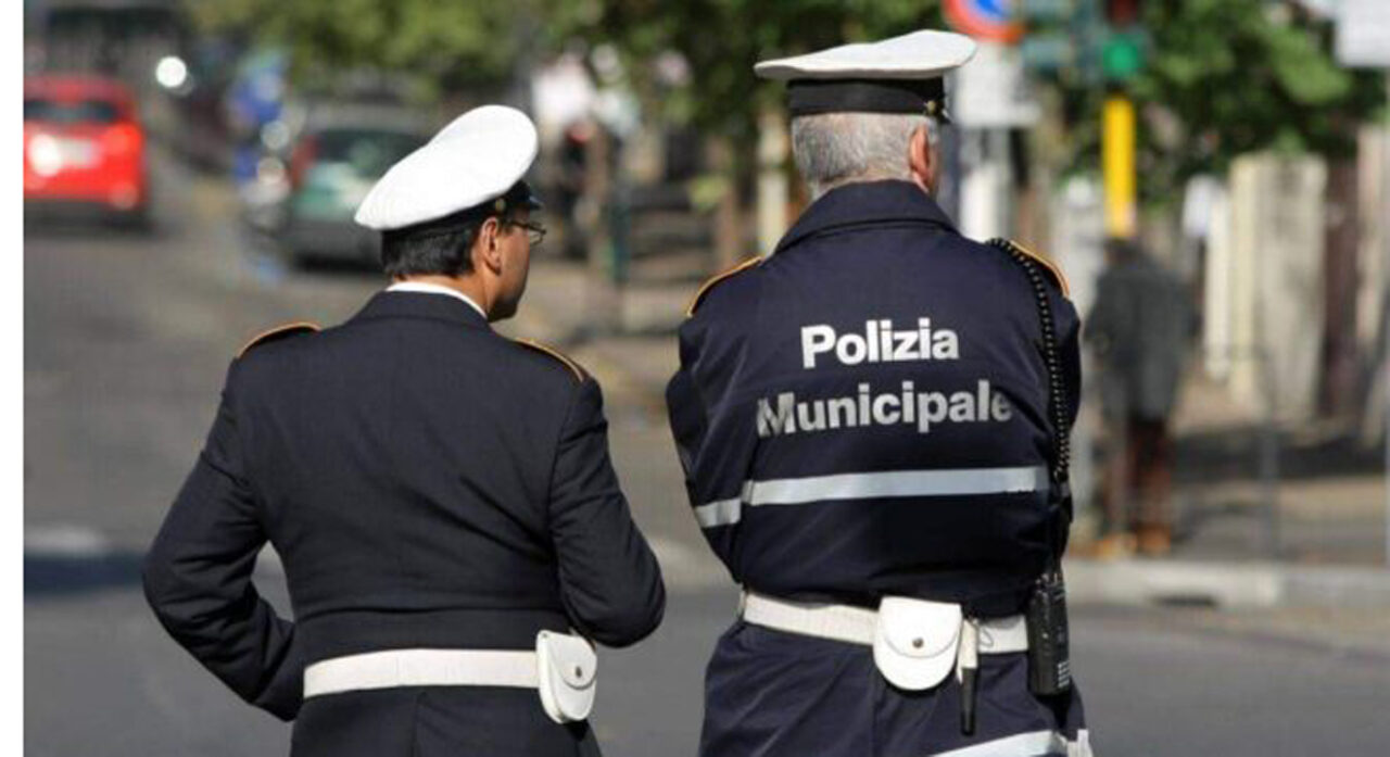 Roma, 2 morti in un frontale sulla Flaminia