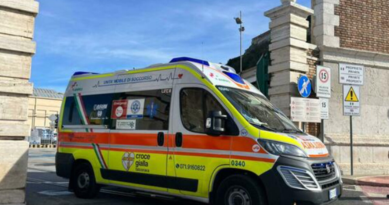 Ancona: operaio si impicca in una nave in costruzione