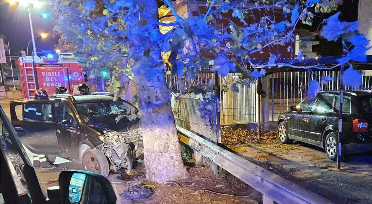 Professoressa Leila Paola muore finendo con l’auto contro un albero