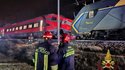 Scontro fra treni: 17 feriti nel Ravennate