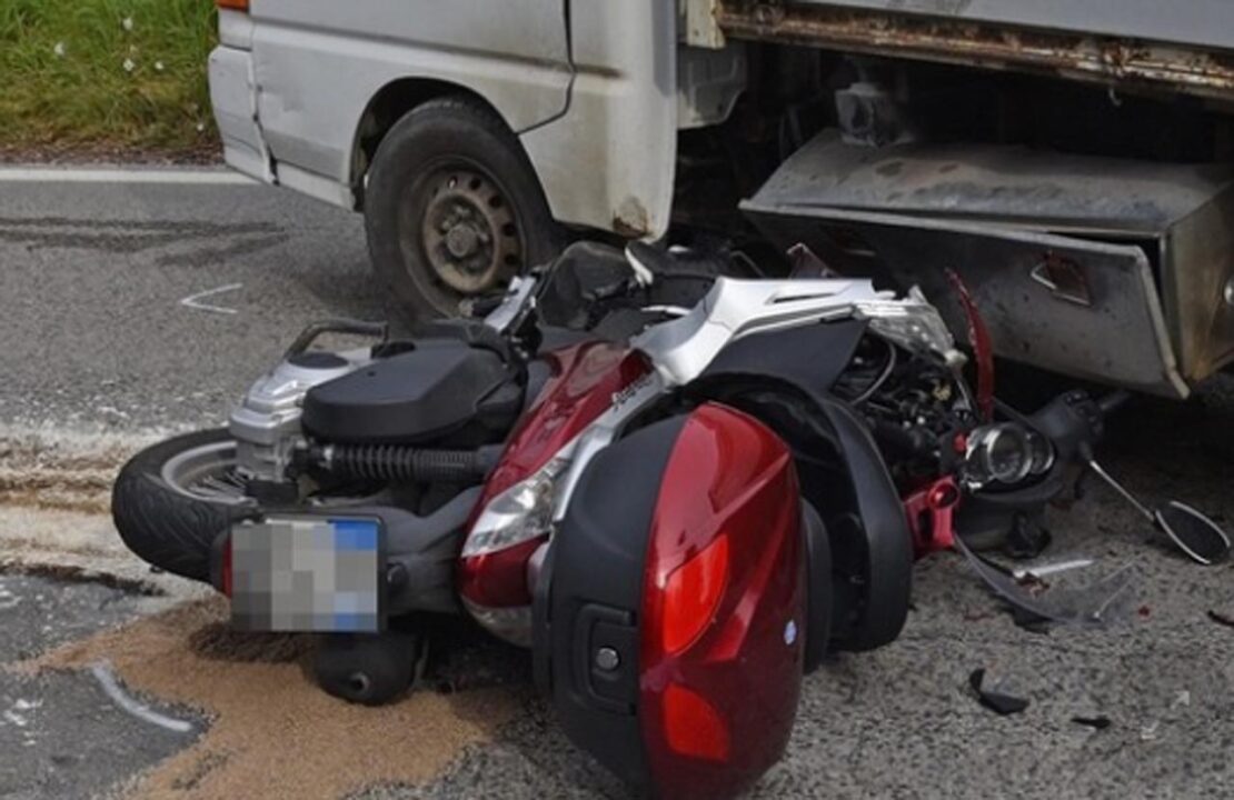 Altofonte: Alberto Lo Presti, 19 anni, morto in incidente. Finisce con la moto contro un camion