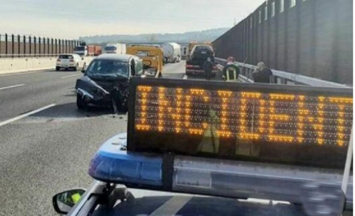 Centauro 65enne muore in incidente sull’A24 nel tratto urbano di Roma