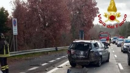 Città di Castello, incidente stradale: 28enne morta travolta da un furgone