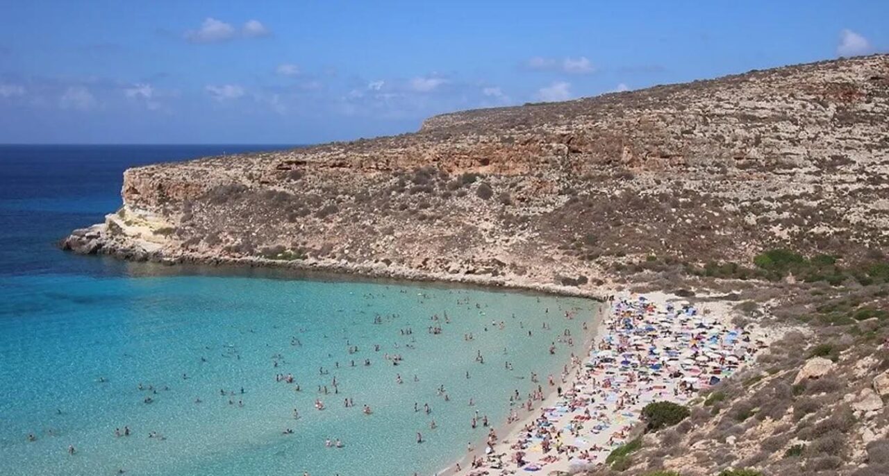 Lampedusa: venduta la villa di Berlusconi per 3 milioni