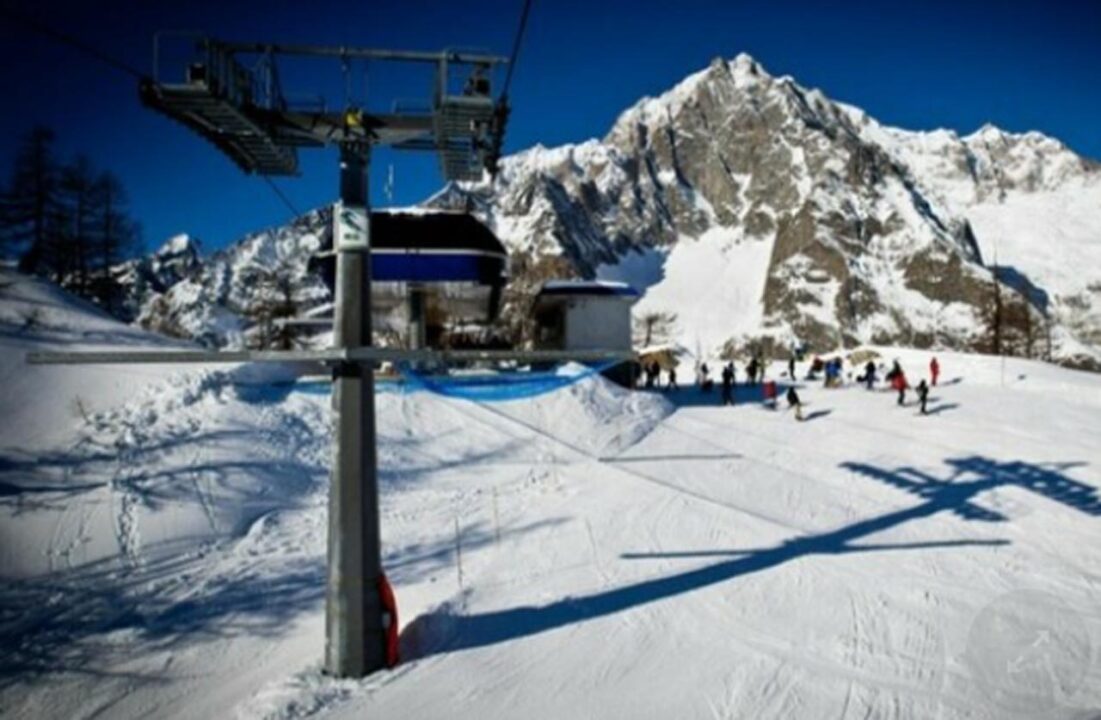 Val d’Aosta: alpinista precipita in montagna e muore