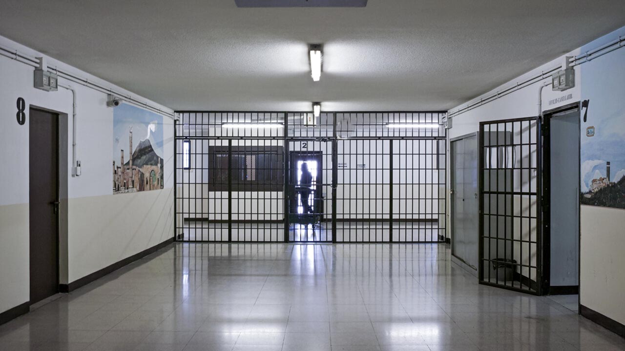 Detenuta si toglie la vita nel carcere di Dozza