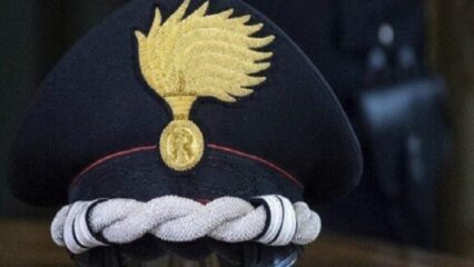 Firenze: carabiniera 25enne si suicida con la pistola d'ordinanza