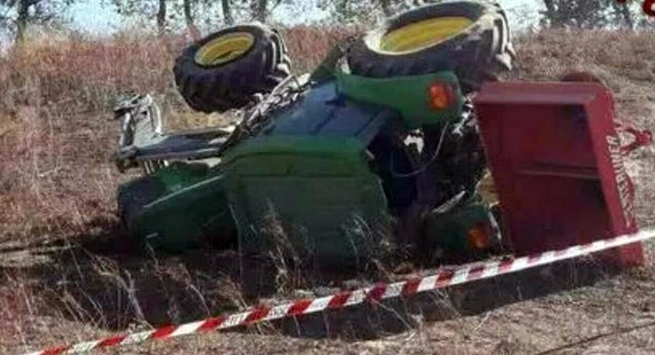 Federico Agosti muore schiacciato dal suo trattore