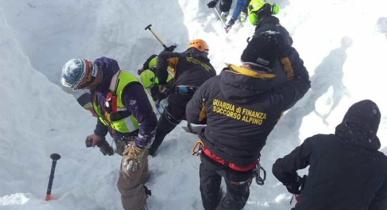 Finanzieri del soccorso alpino morti: avevano 32, 25 e 22 anni