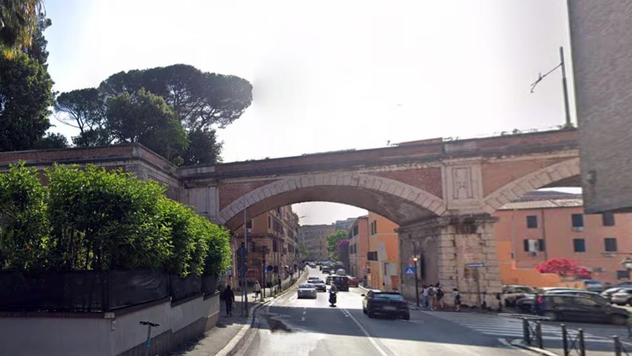 Roma: giovane 21enne precipita dal ponte sull’Aurelia e muore