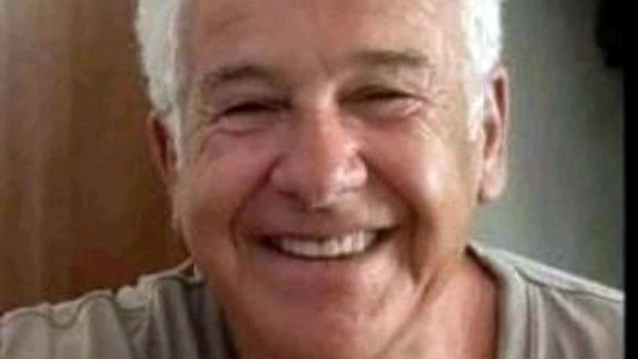 Tonino Pirastru, 76 anni è morto sul colpo. Travolto e ucciso da un furgone