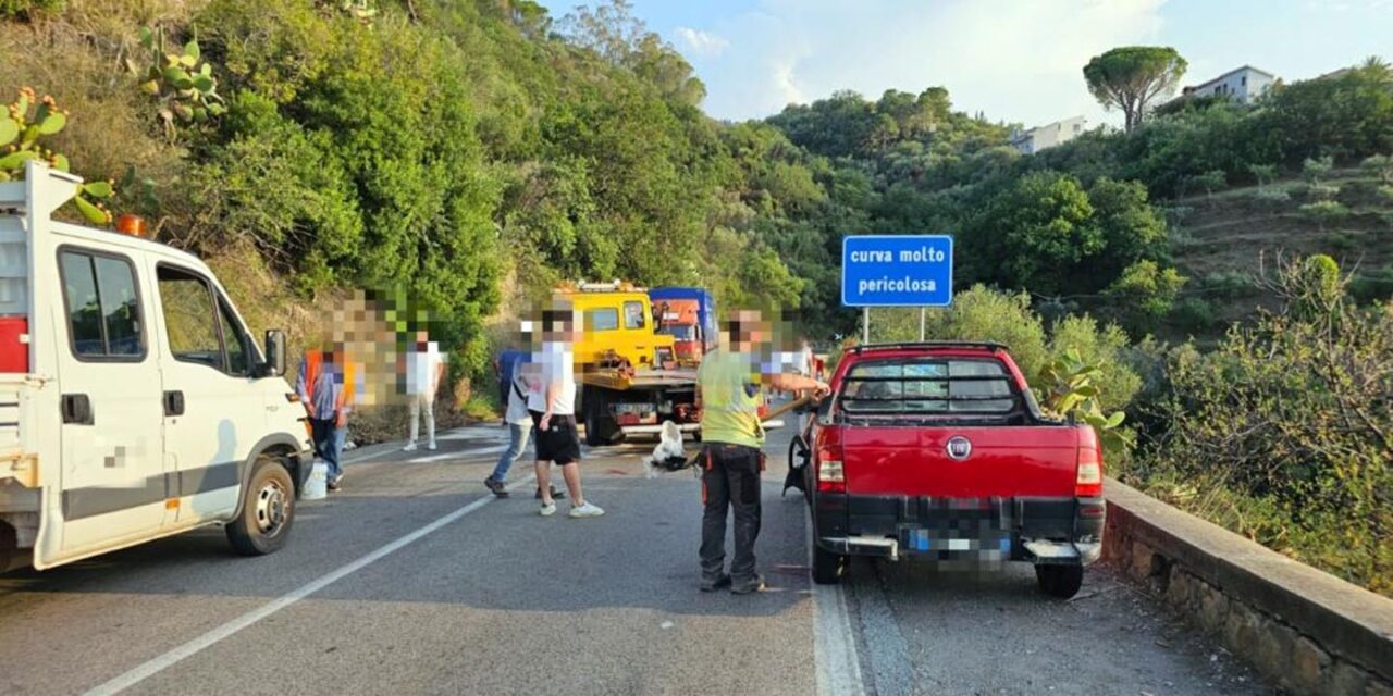 Capo d’Orlando: muore operaio 55enne nello scontro tra auto e minivan