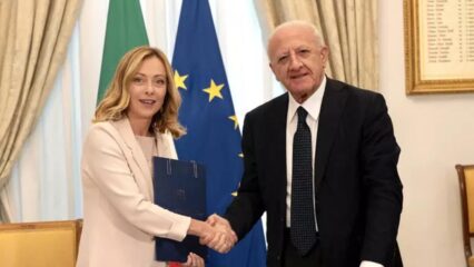 Giorgia Meloni e Vincenzo De Luca: pace fatta, vai libera al Fondo di coesione