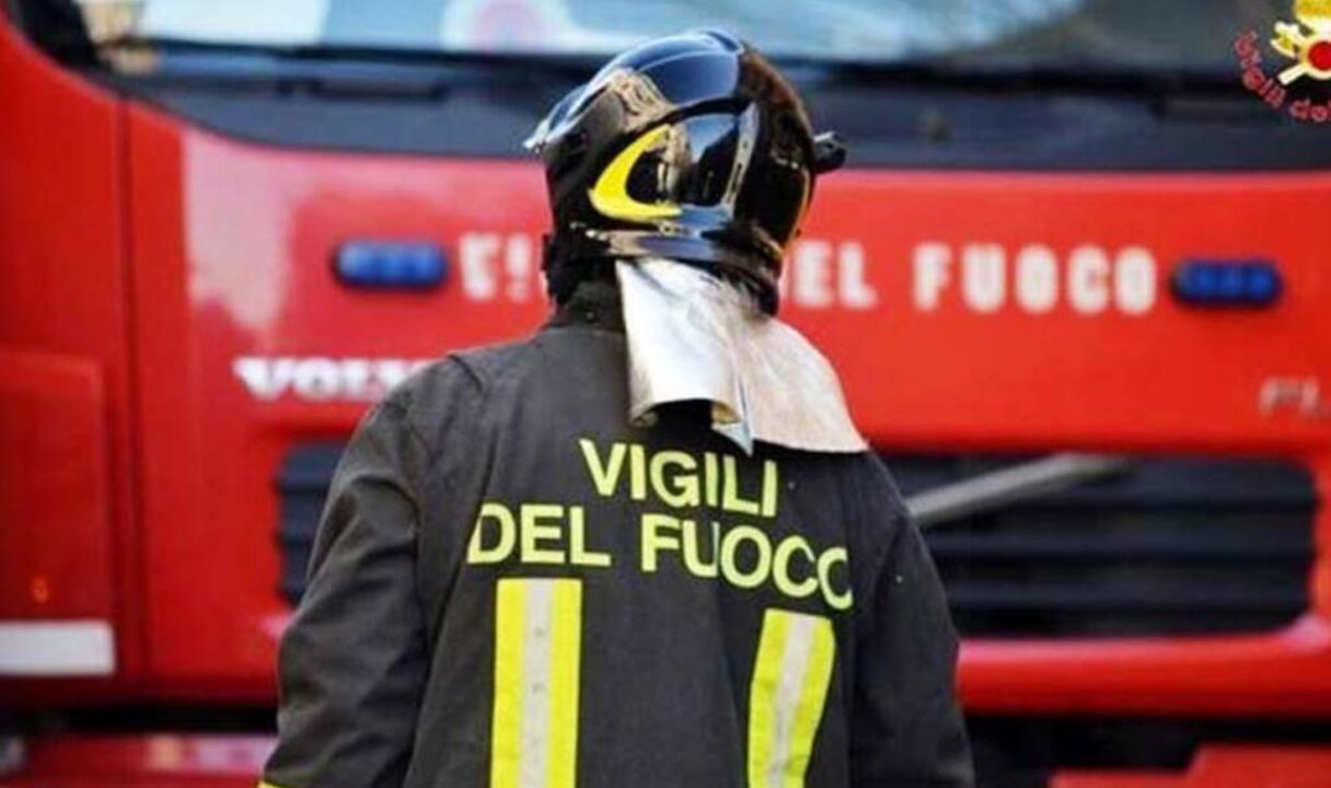 Montella: uomo trovato morto in ascensore