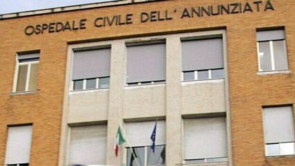 Cosenza: neonato muore in ospedale per una crisi respiratoria