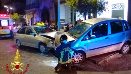 Grave incidente stradale a Baiano: quattro persone ferite